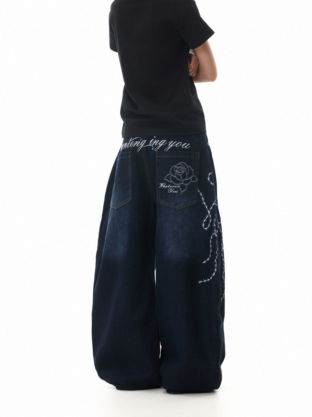 BTSG lightning embroidery washed old scimitar jeans