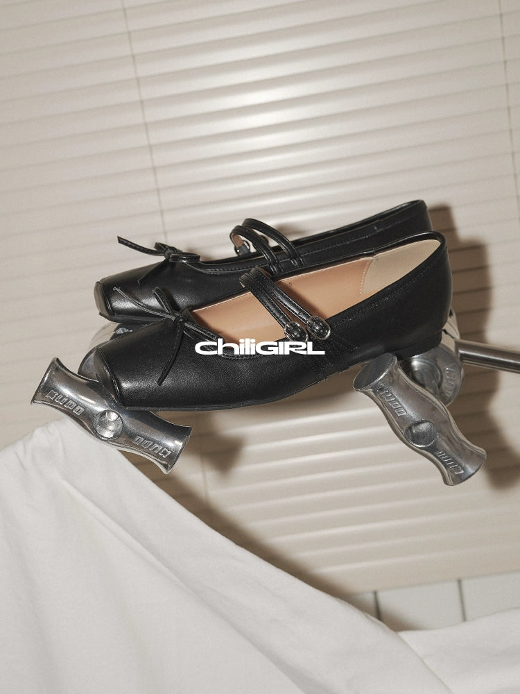 CHILIGIRL One-word Thin Strap Square Head Shallow Mouth Temperament Single Shoe