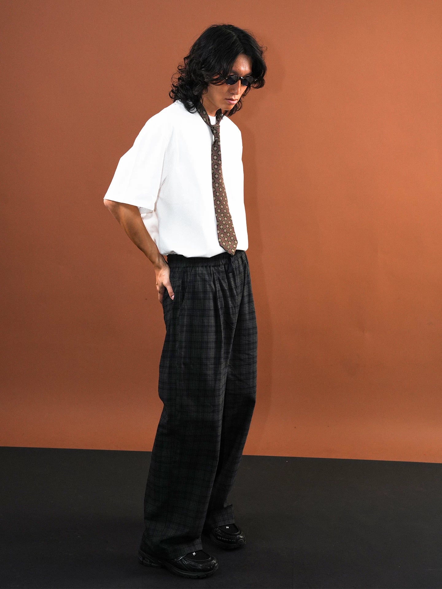 O3PARK Retro Plaid Loose and Versatile Trousers