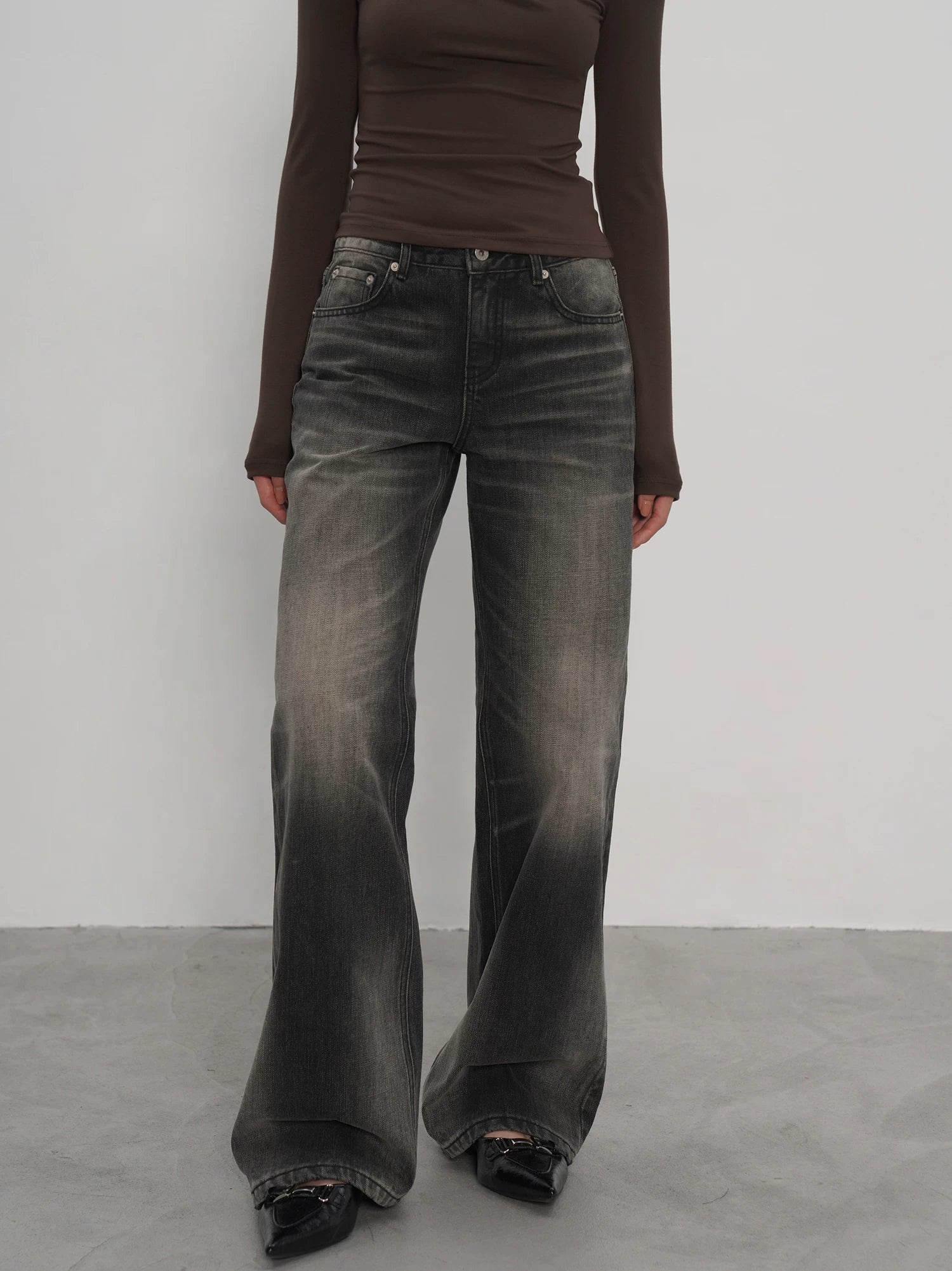 EIGHTHMONTH Vintage Straight Jeans