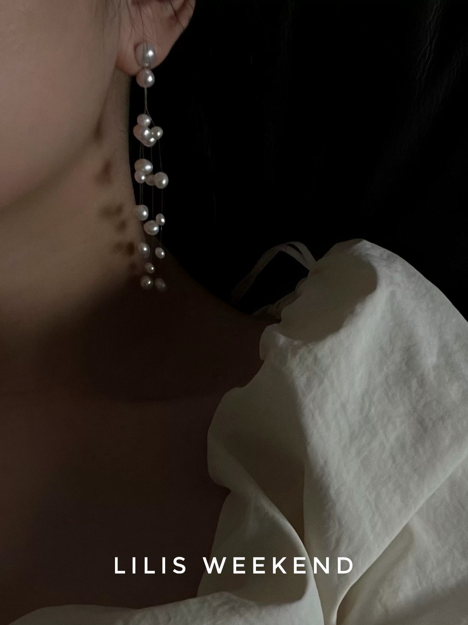 Lilis Weekend Triple Suspension Premium Pearl Earrings