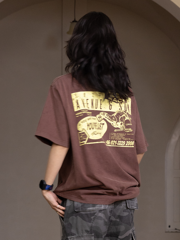 AVENUESON Greyhound Print Casual Tee