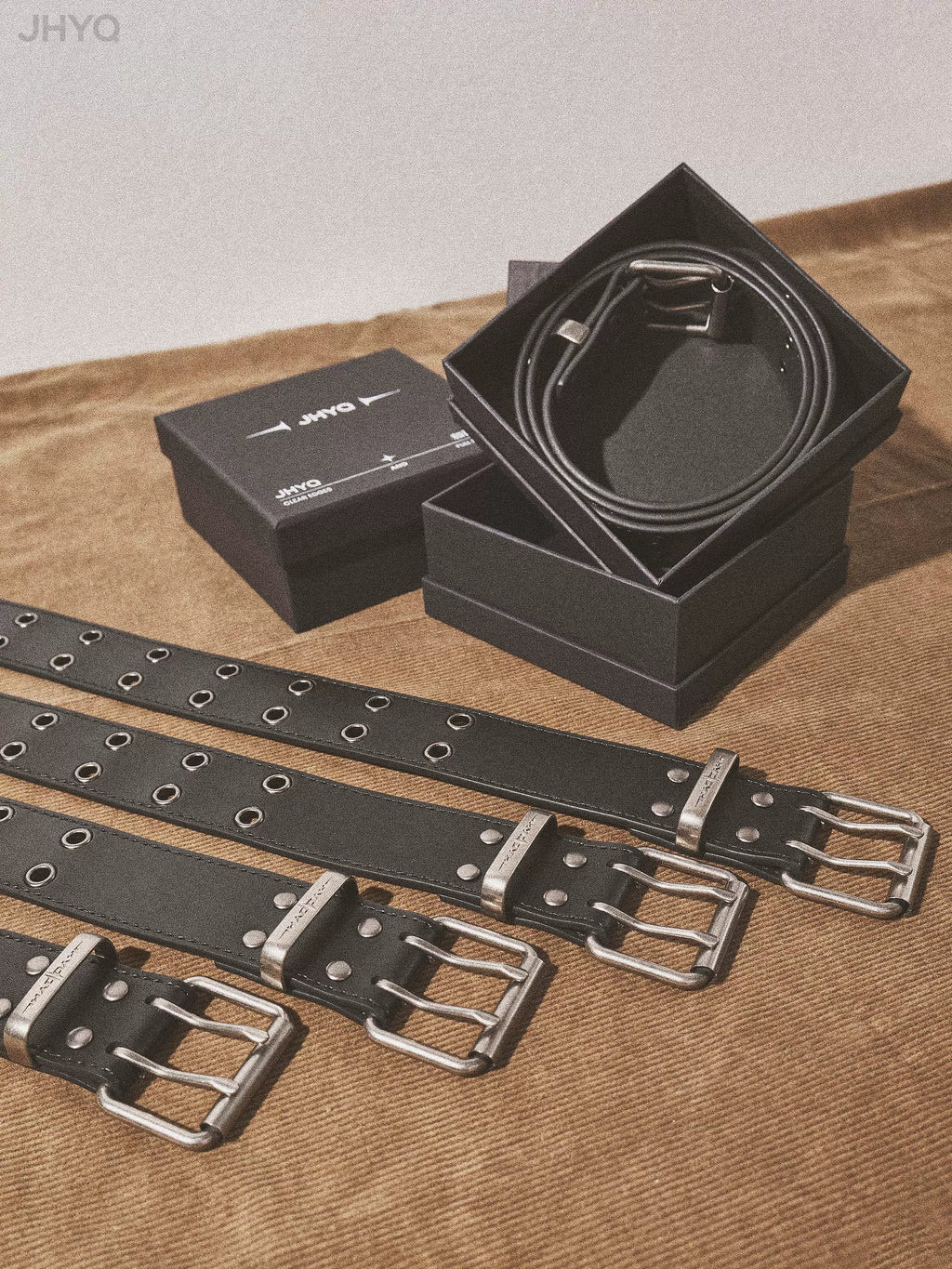 JHYQ Retro Double-breasted Full-hole Belt