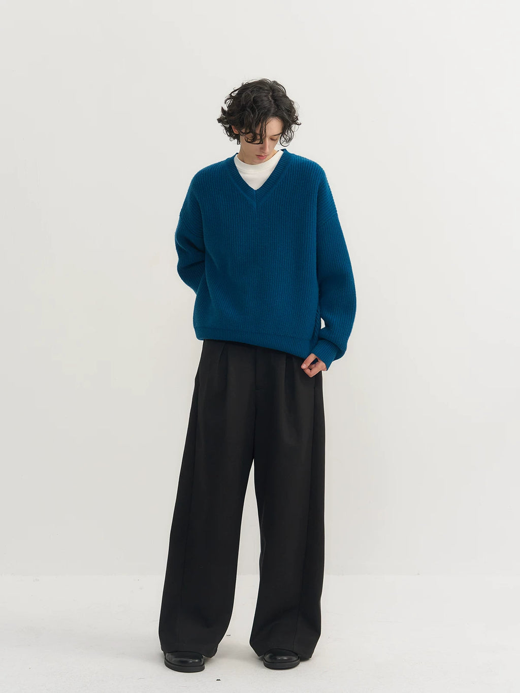 CARPEM All-wool Simple V-neck Sweater