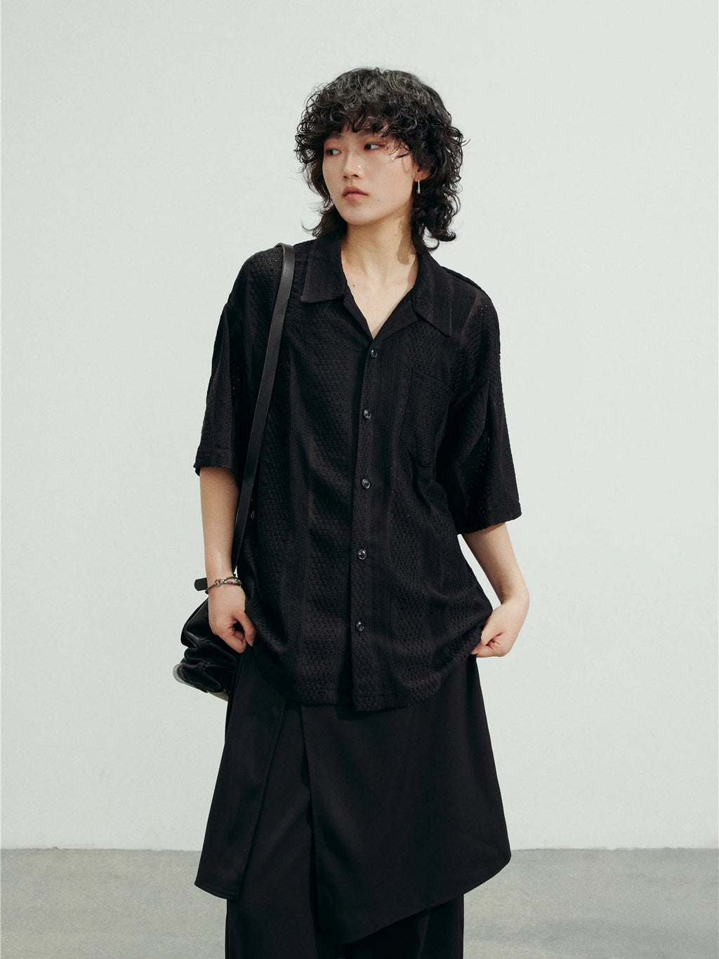 SUNYVONNE Rhombus Hollow Loose Short Sleeve Shirt