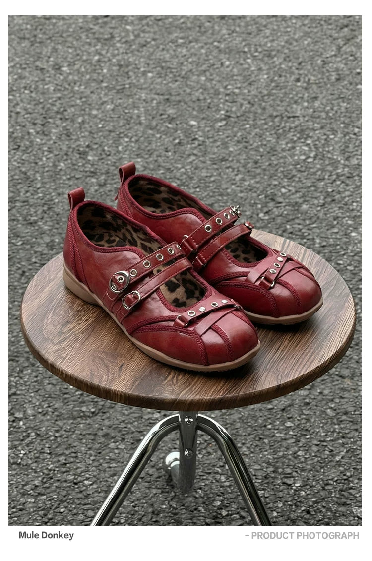 Donkey Retro Rivet Flat Shoes
