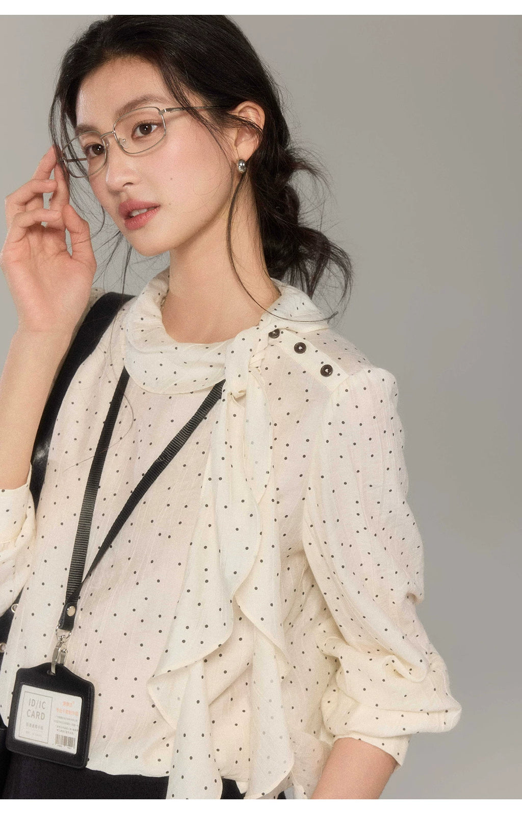 TYANG Polka Dot Fungus Edge Loose Streamer Shirt