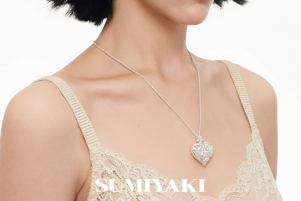SUMIYAKI | Alloy Gold-Plated Embossed Heart Sliding Necklace
