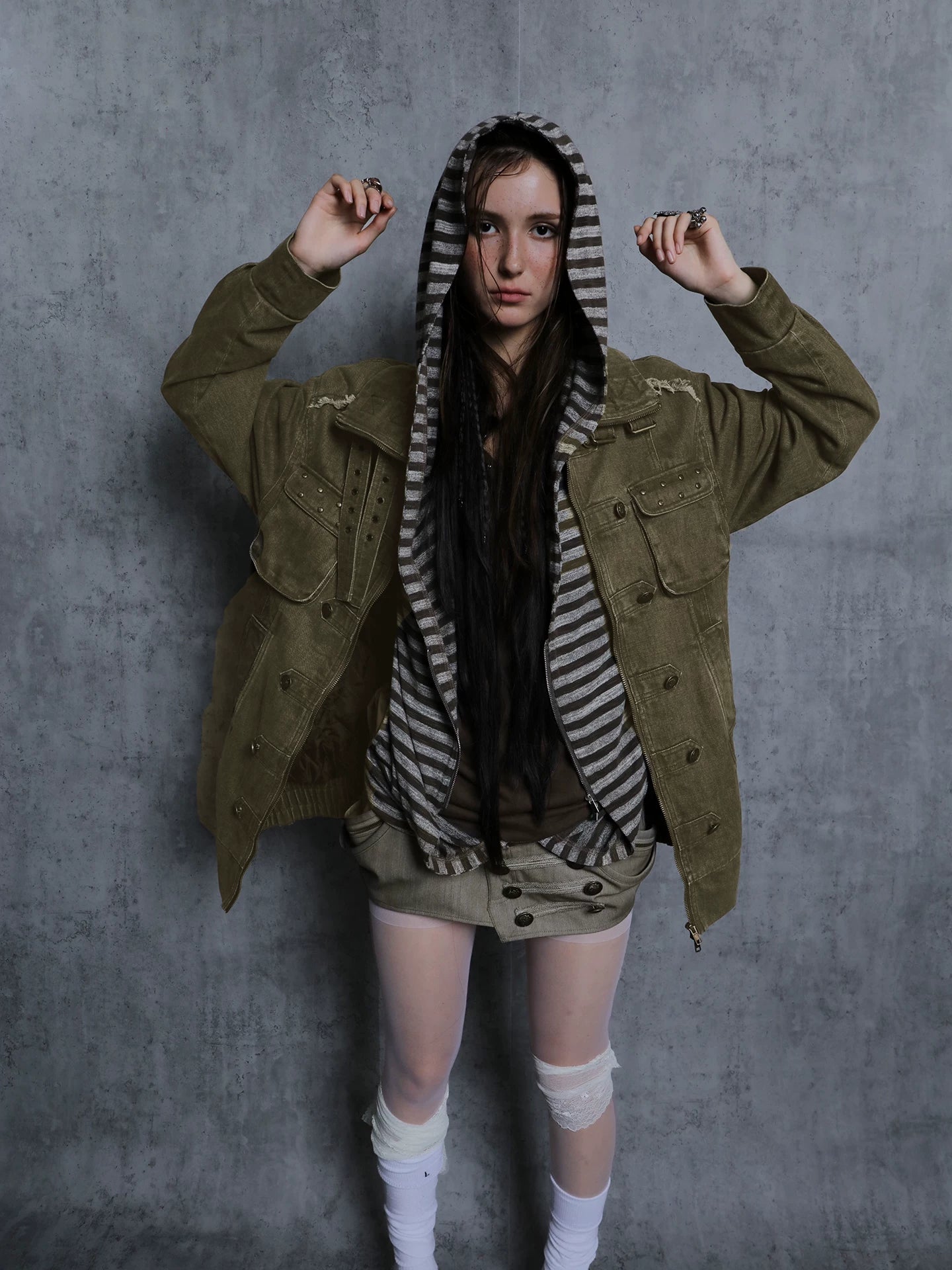 DoublePunch Puffy Three-dimensional Cut Metal Buckle Asymmetrical Skirt