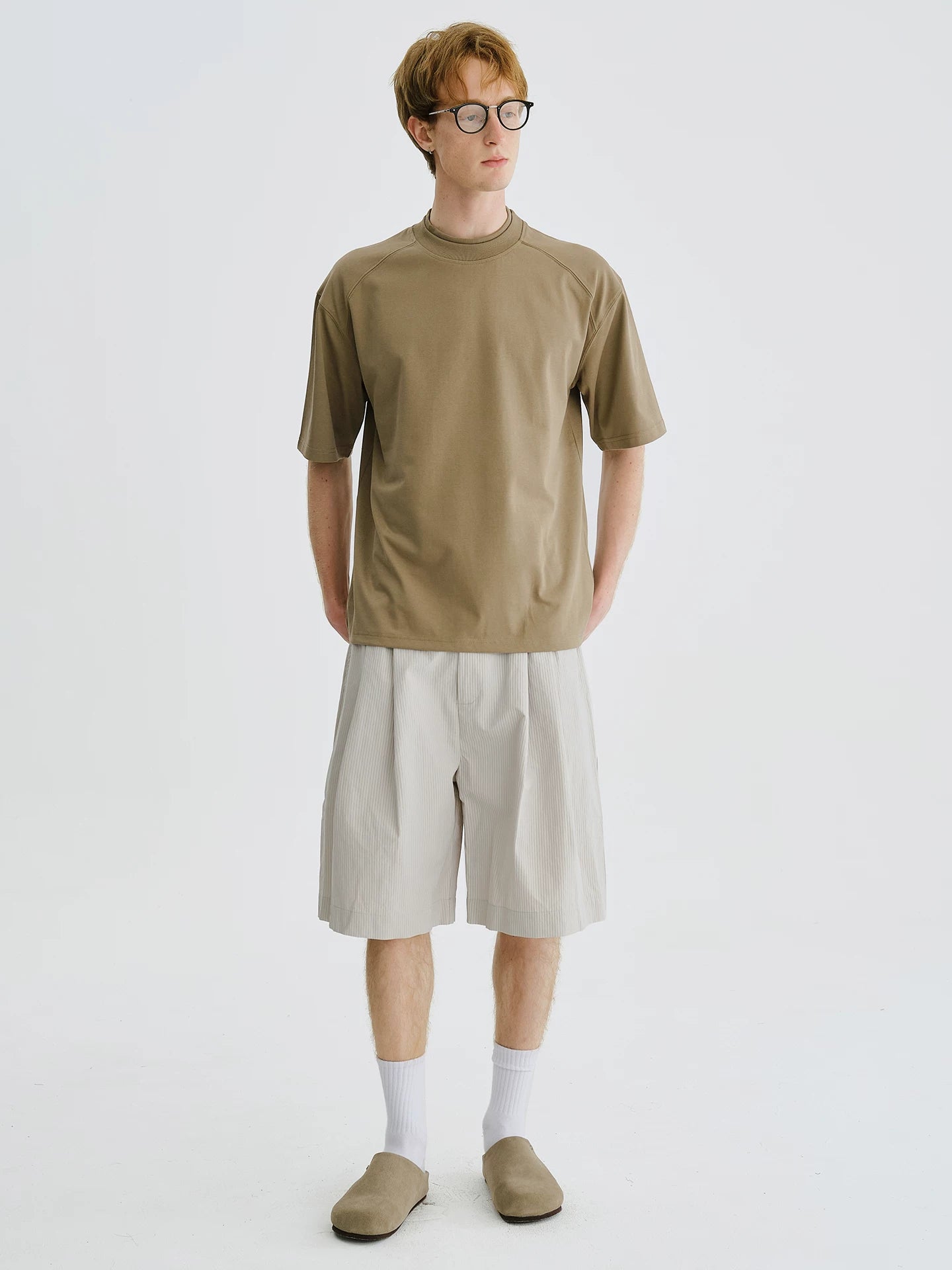 LIVINGTOWN Small Neckline Simple Casual Loose Tee