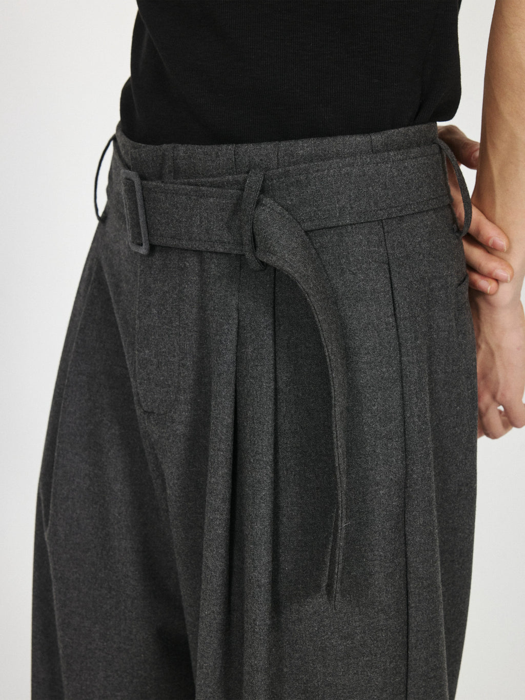 Stay The Night Three-dimensional Double-pleated A-word Trousers