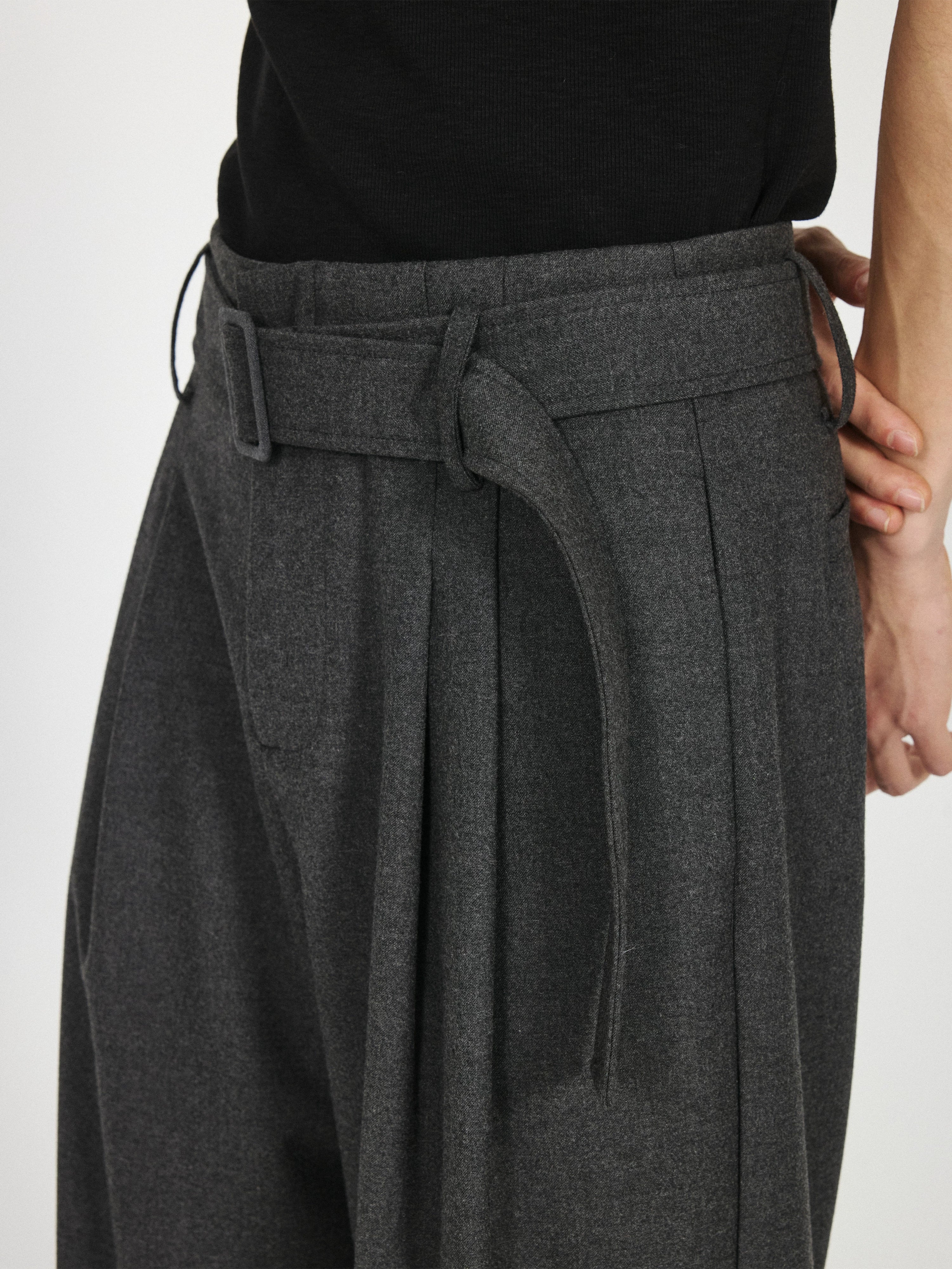 Stay The Night Three-dimensional Double-pleated A-word Trousers