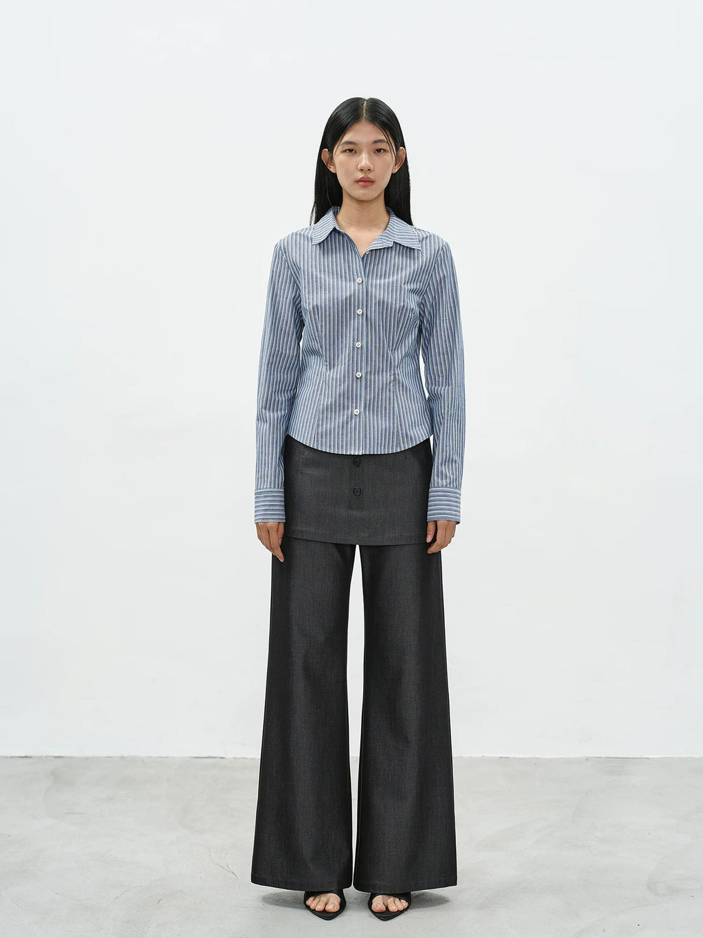 EIGHTHMONTH High-waisted Slacks