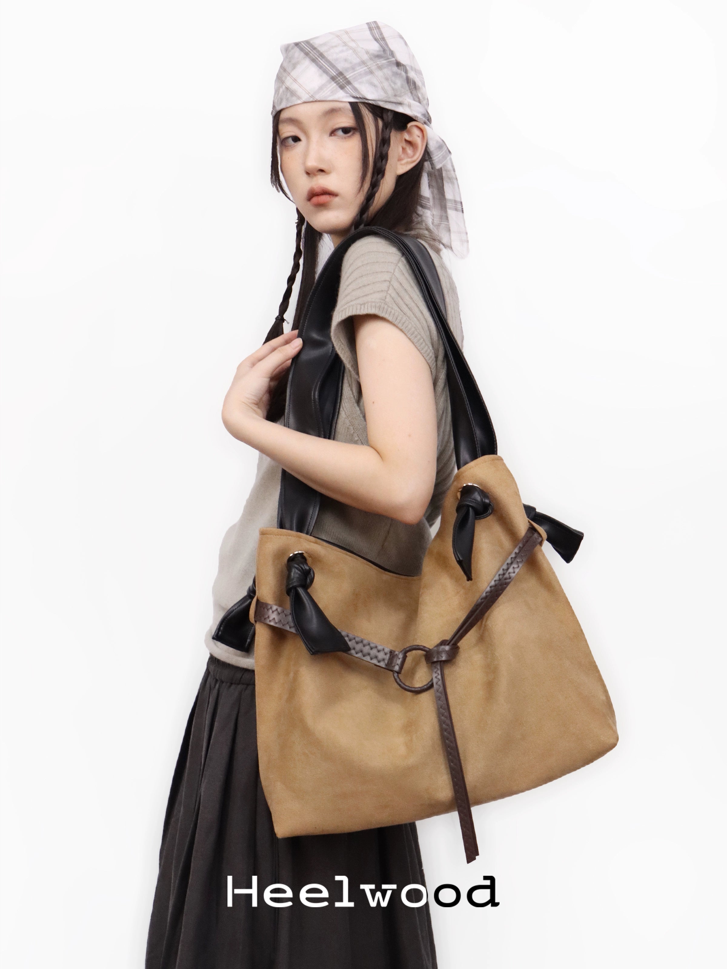 Heelwood Contrast Shoulder Tote Bag