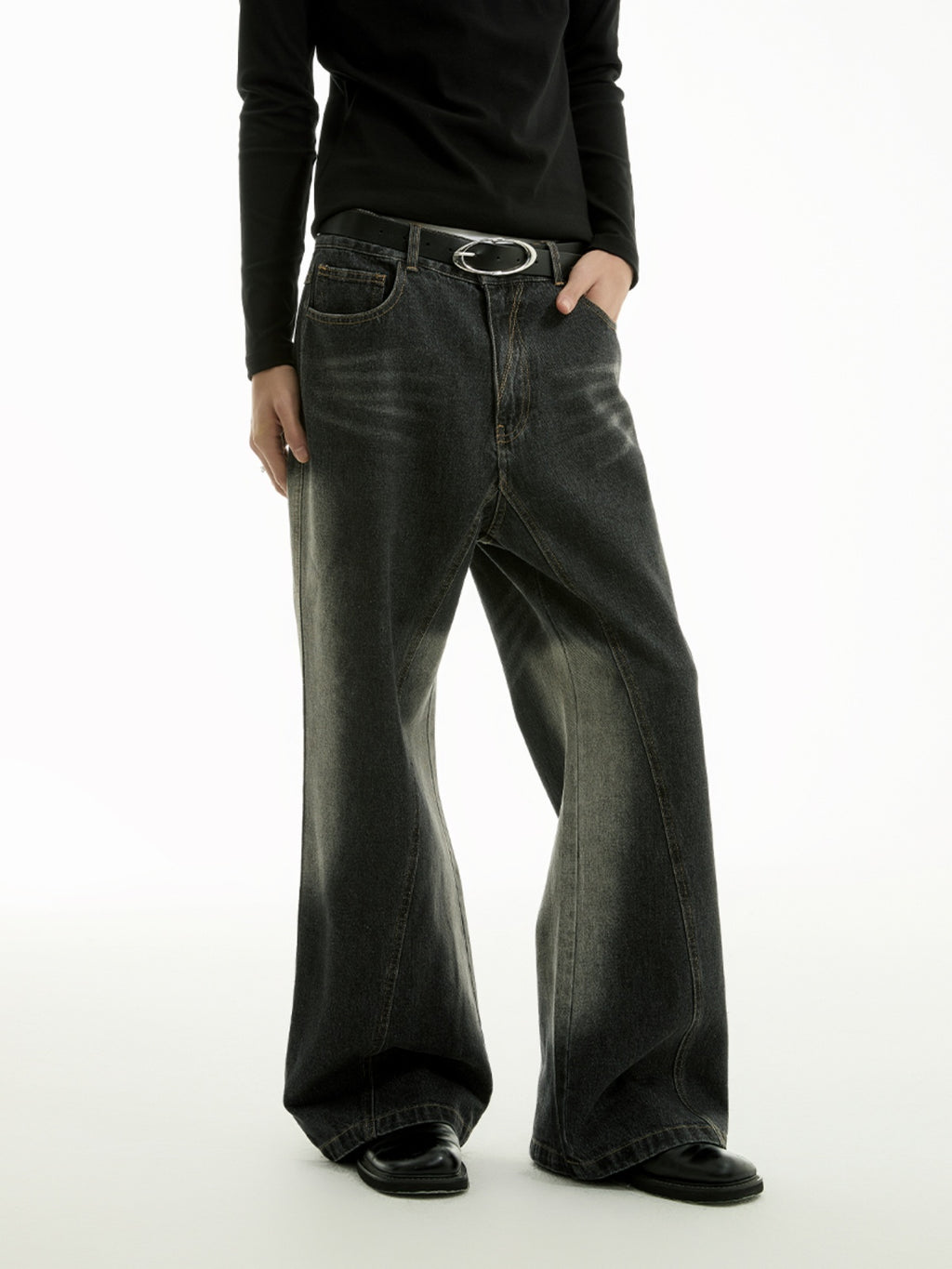 FUNKYFUN Oblique Bone Cut Old Cat Beard Straight Jeans