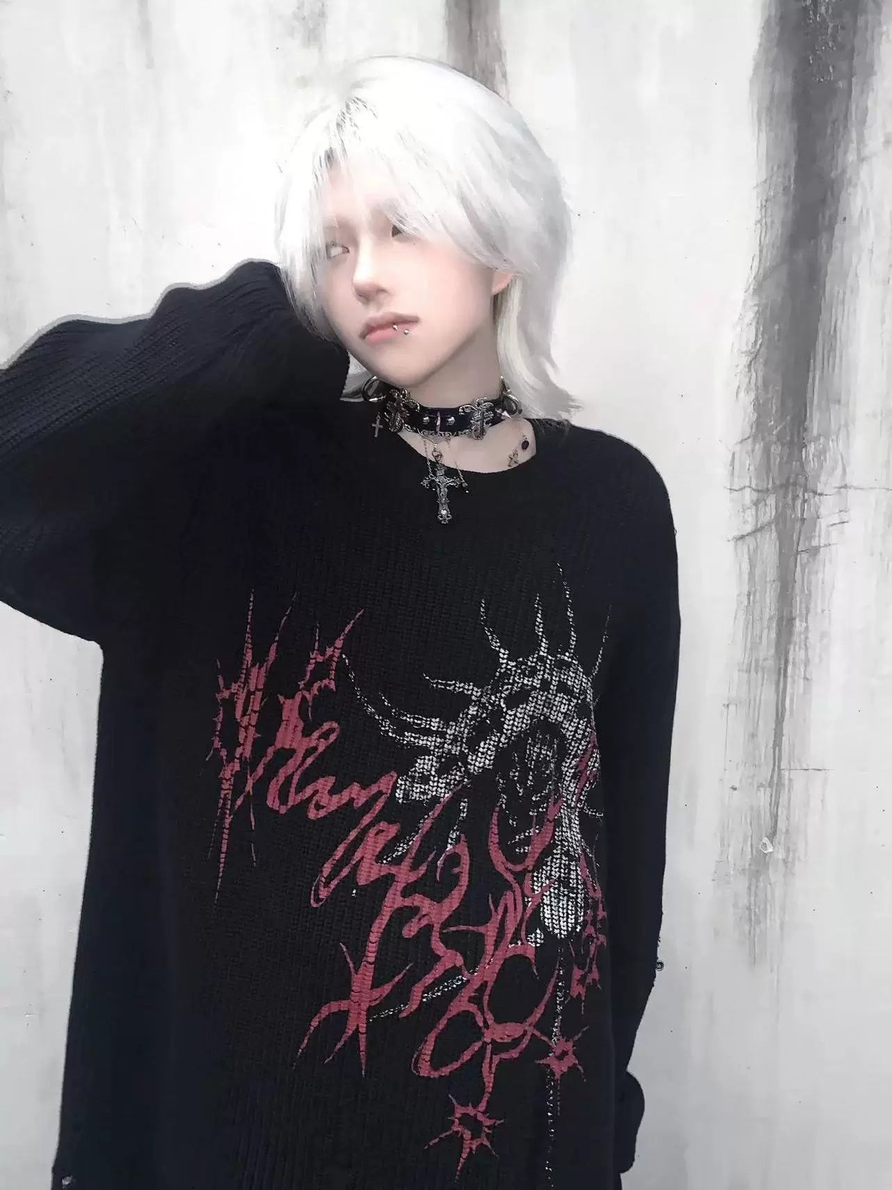 Wetbody Pullover Hole Loose Neutral Sweater