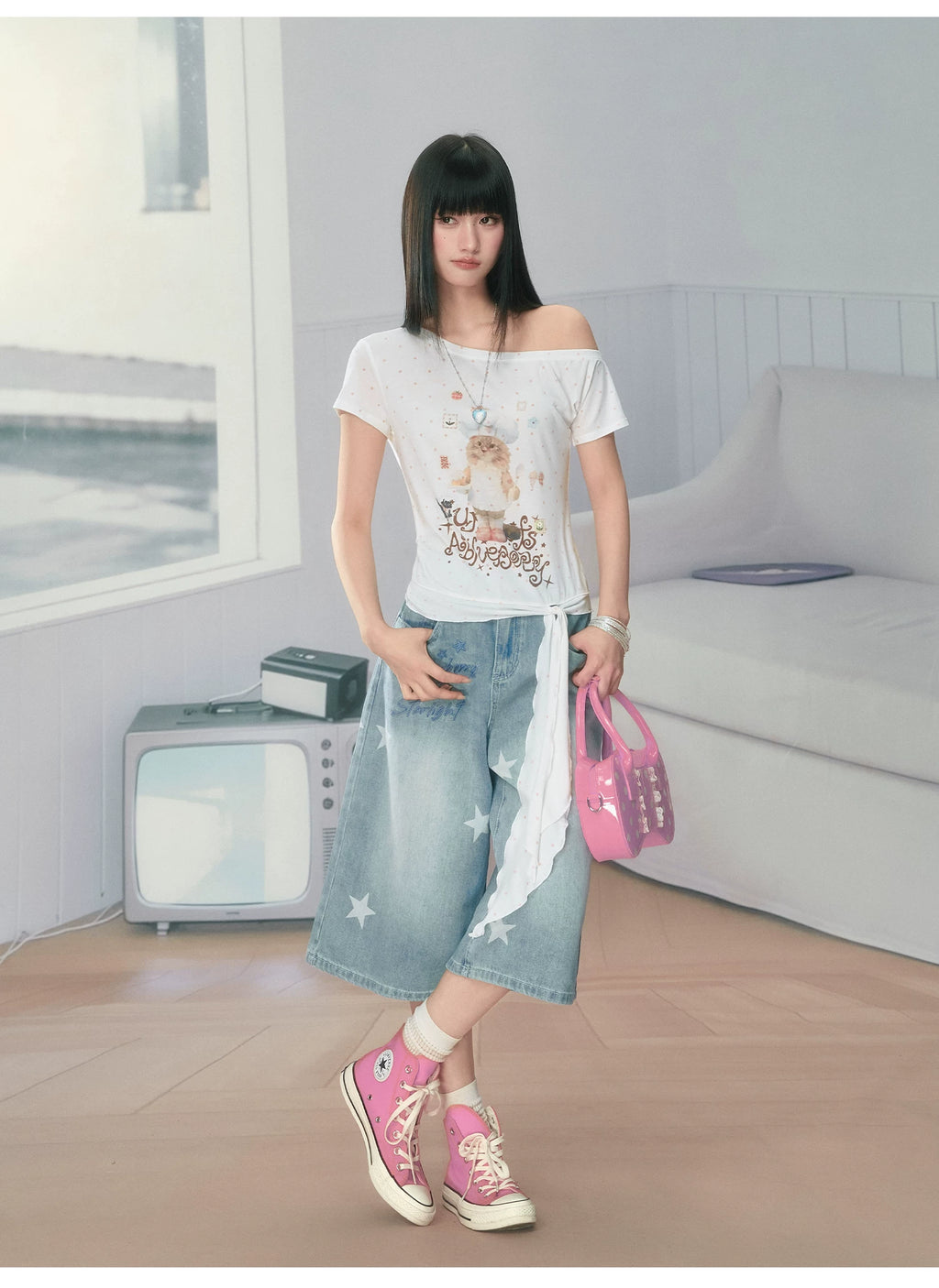 Ablueberry Cat Polka Dot Slanted Shoulder Tee