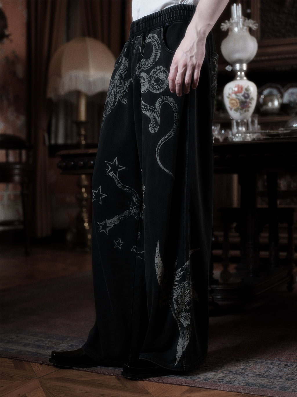 WANNA LAB Graffiti Hand-painted Old Straight Sweatpants