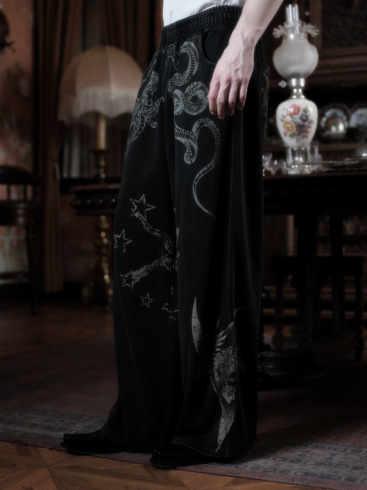 WANNA LAB Graffiti Hand-painted Old Straight Sweatpants