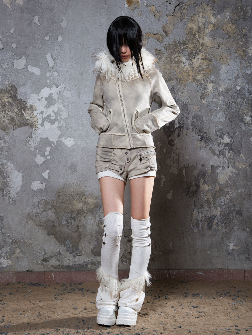 ARIADNAw Fur Collar Loose Mouth Distressed Y2k Cropped Coat