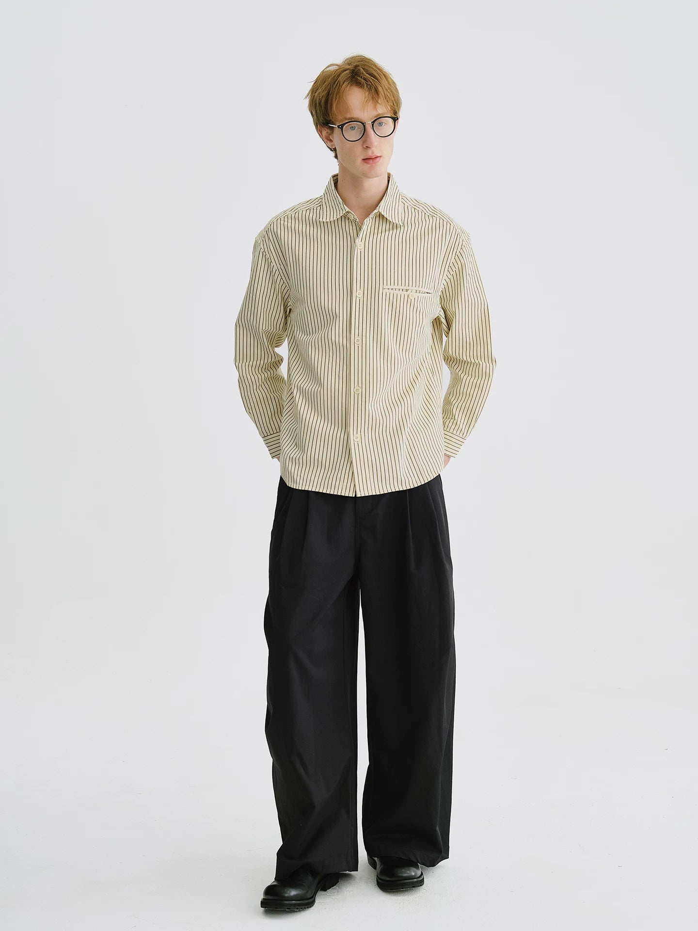 LIVINGTOWN Minimalist Pinstripe Lapel Loose Shirt