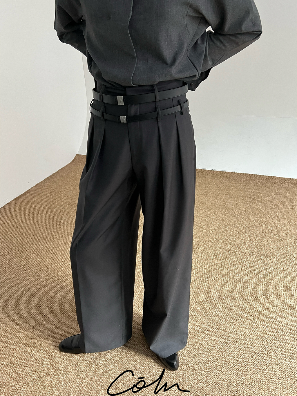 COLN Casual Double-waisted Suit Pants