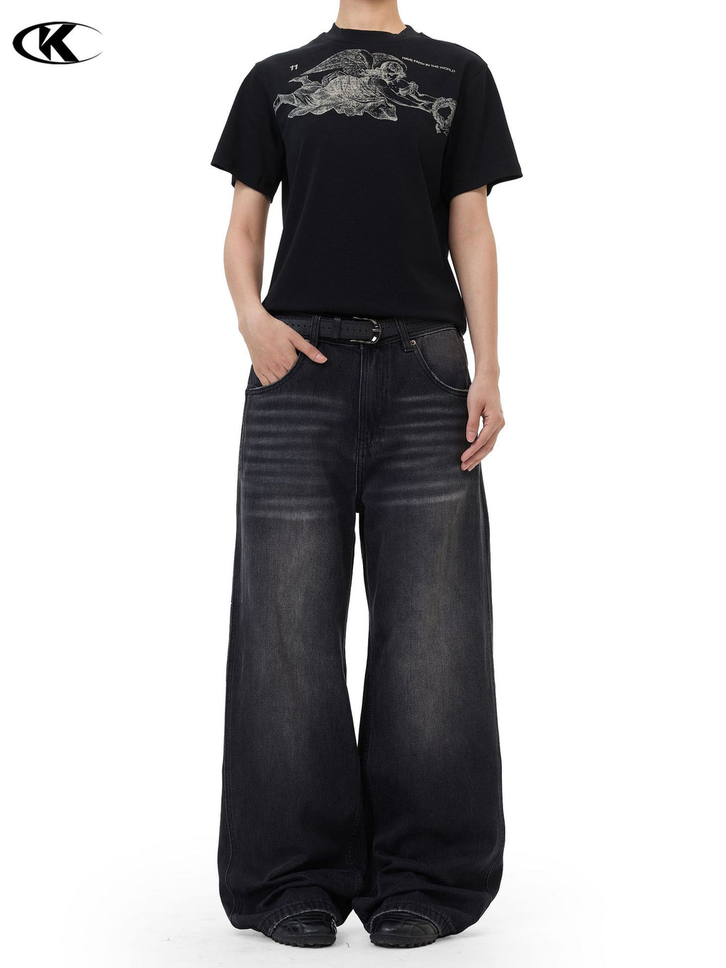 11KN Retro Loose Simple Straight Jeans