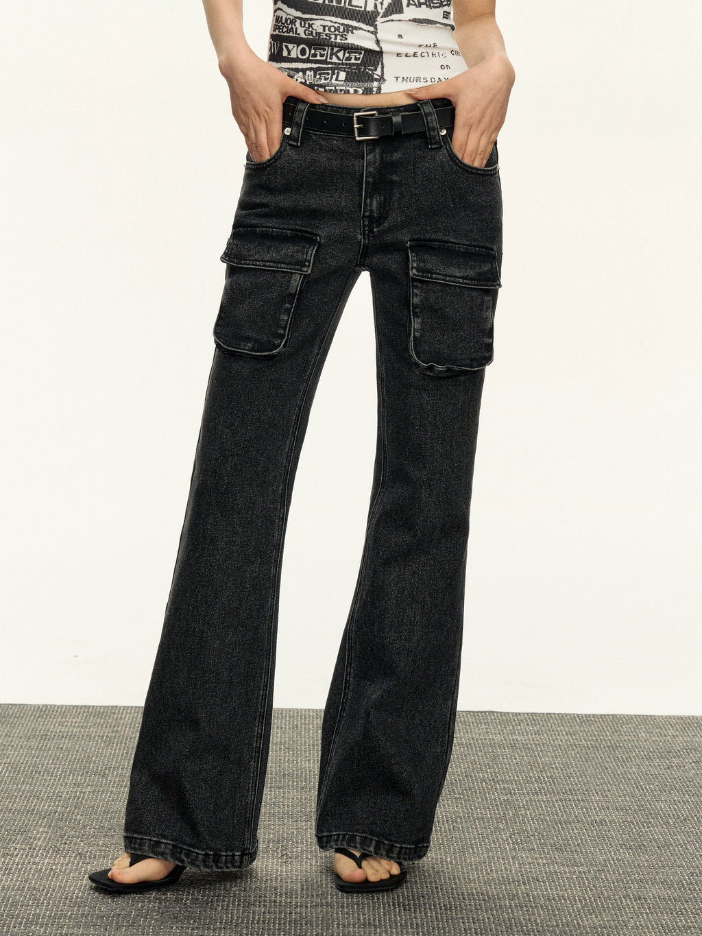 Ariseism Retro Low-rise Old Micro-flared Jeans