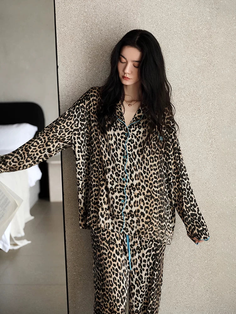 YUENEI Fashion Leopard Print Ice Silk Long-sleeved Trousers Pajamas