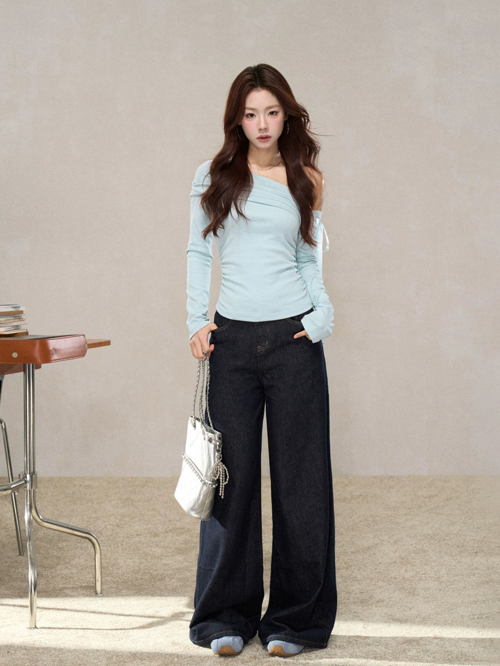 Wildberry Slanted Shoulder Knitted Slim Long Sleeves