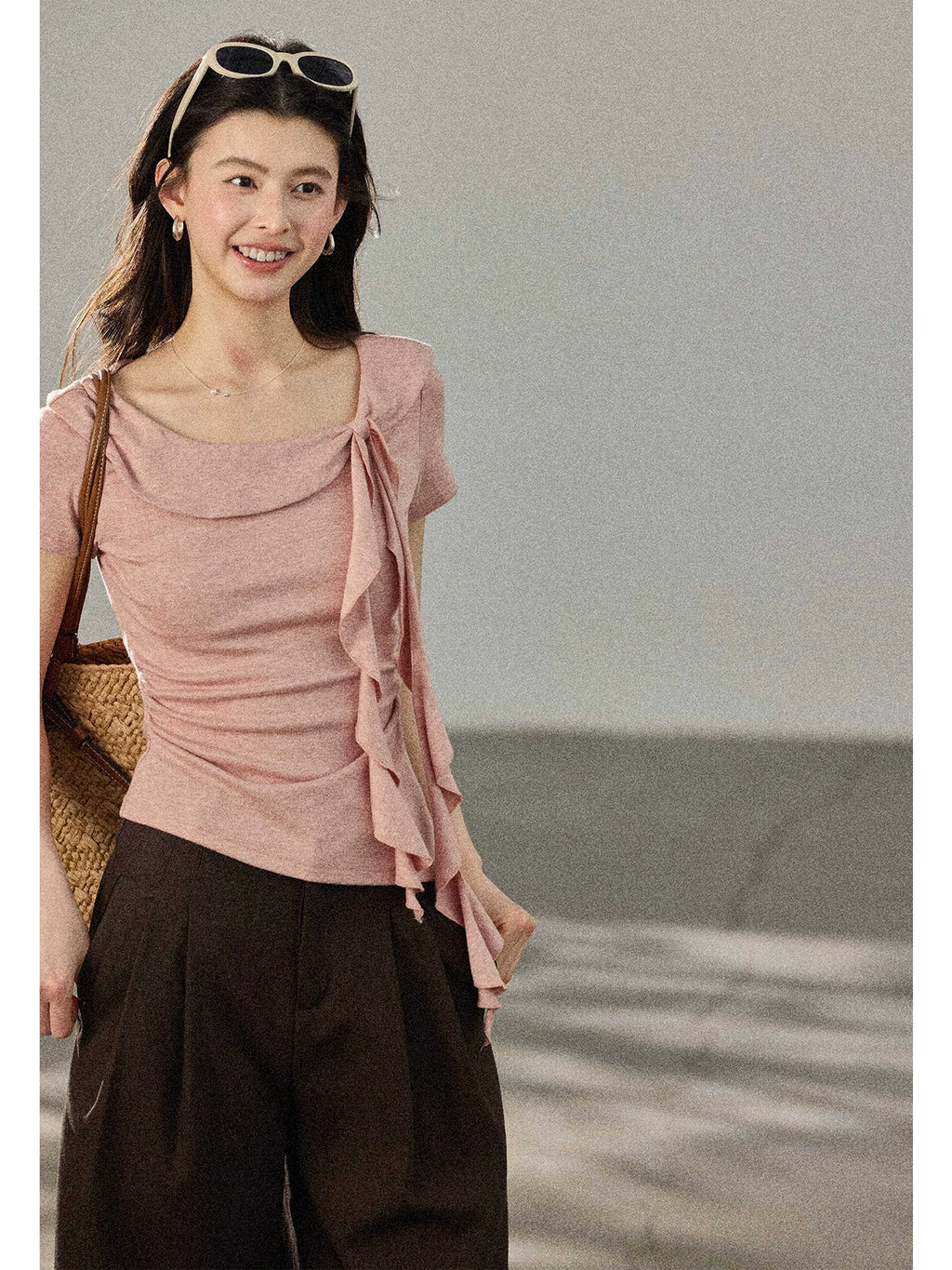 TYANG Waist Lace-up Large Lapel Streamer Slim Tee