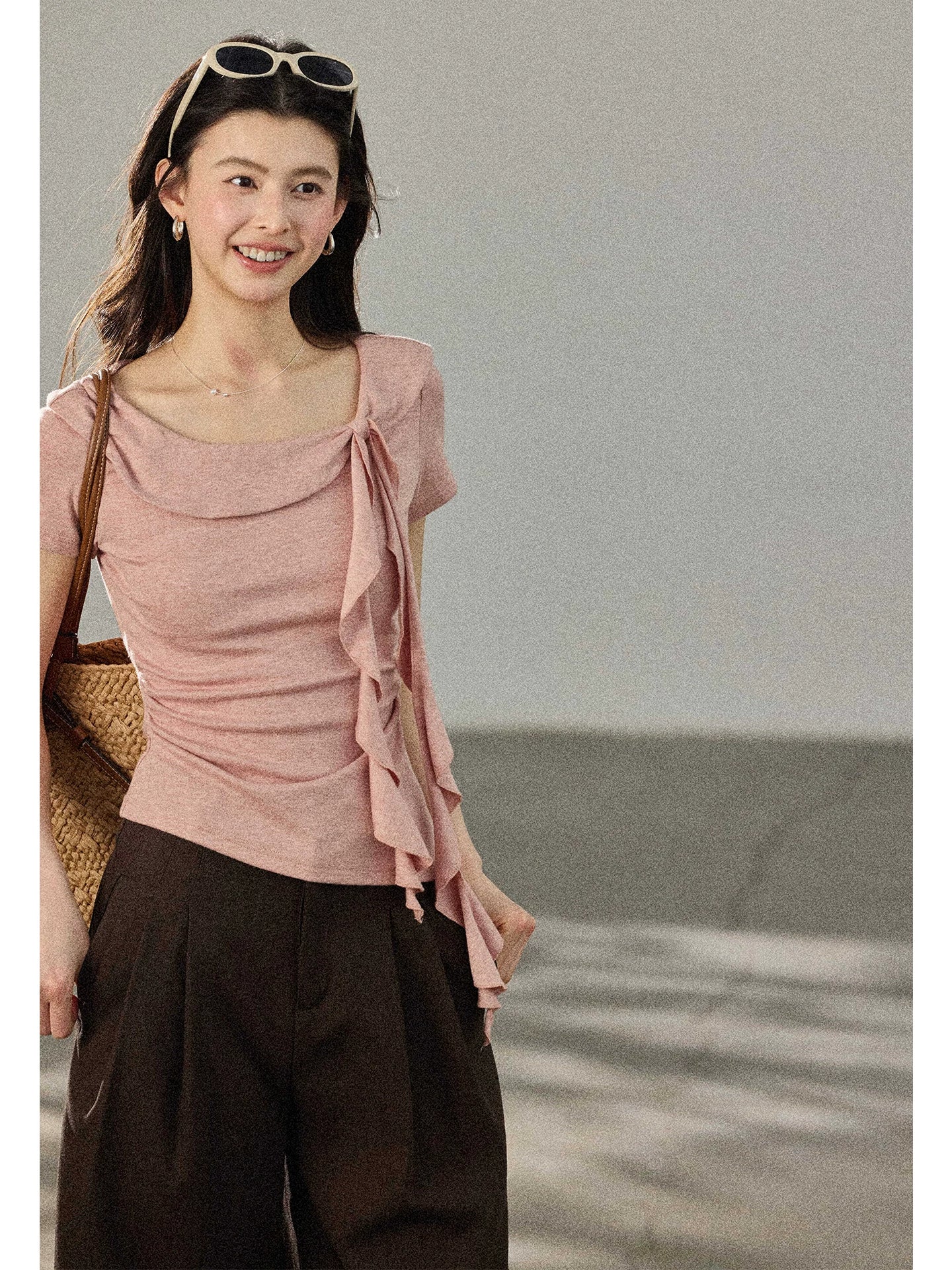 TYANG Waist Lace-up Large Lapel Streamer Slim Tee