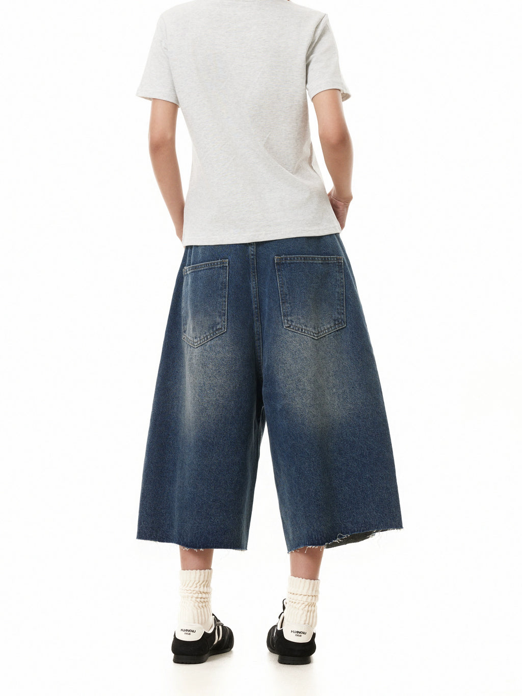 BTSG Pearl Vintage Loose Wide Leg Denim Shorts