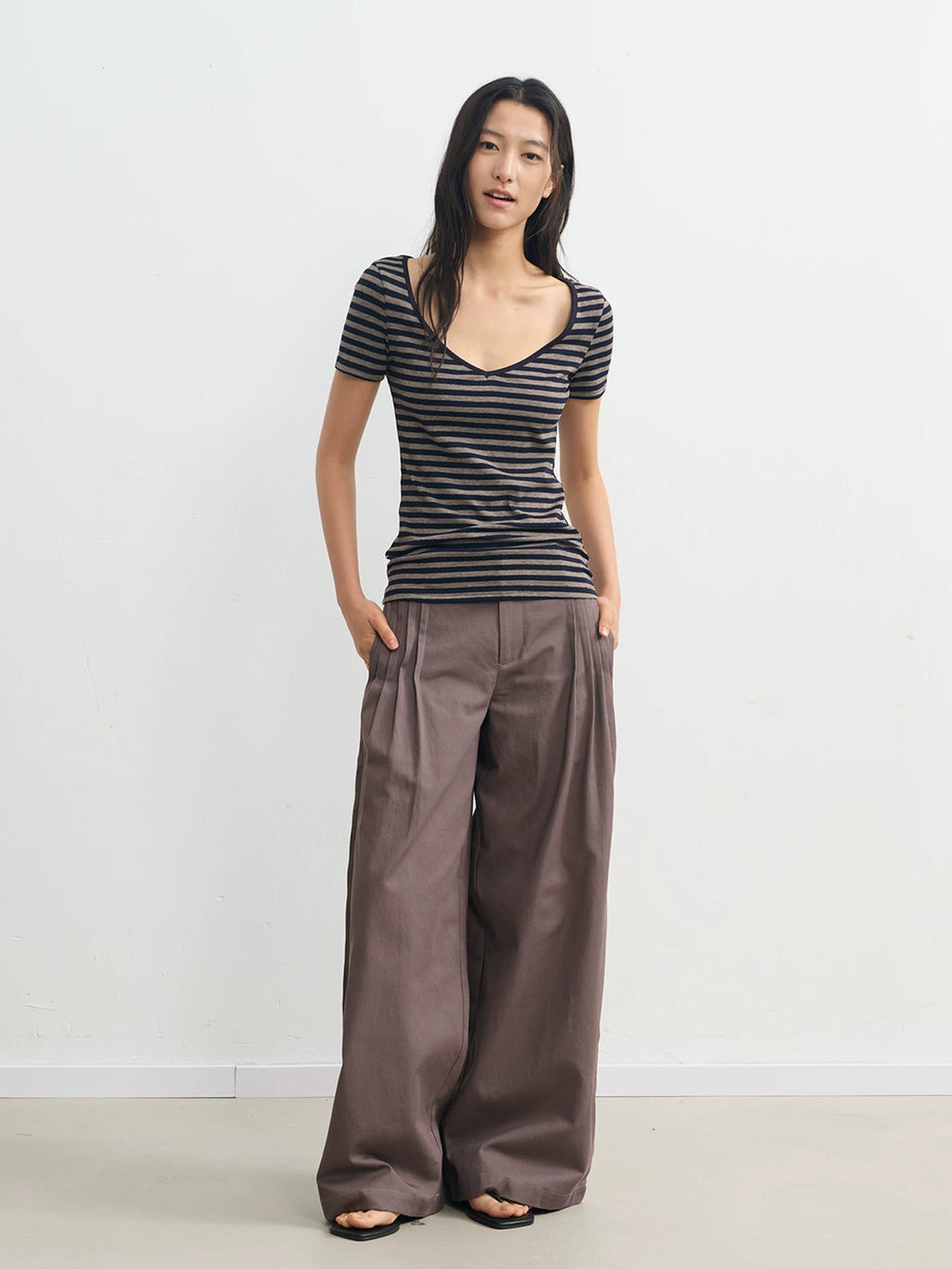 LINY LIBERTY Vintage Contrasting Stripes Loose Waist Tee