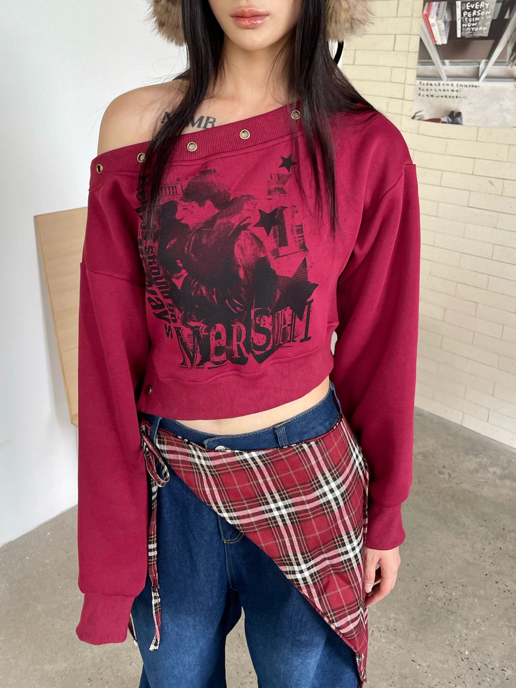 Mershier Shoulder Graffiti Print Skinny Shoulder Long Sleeves