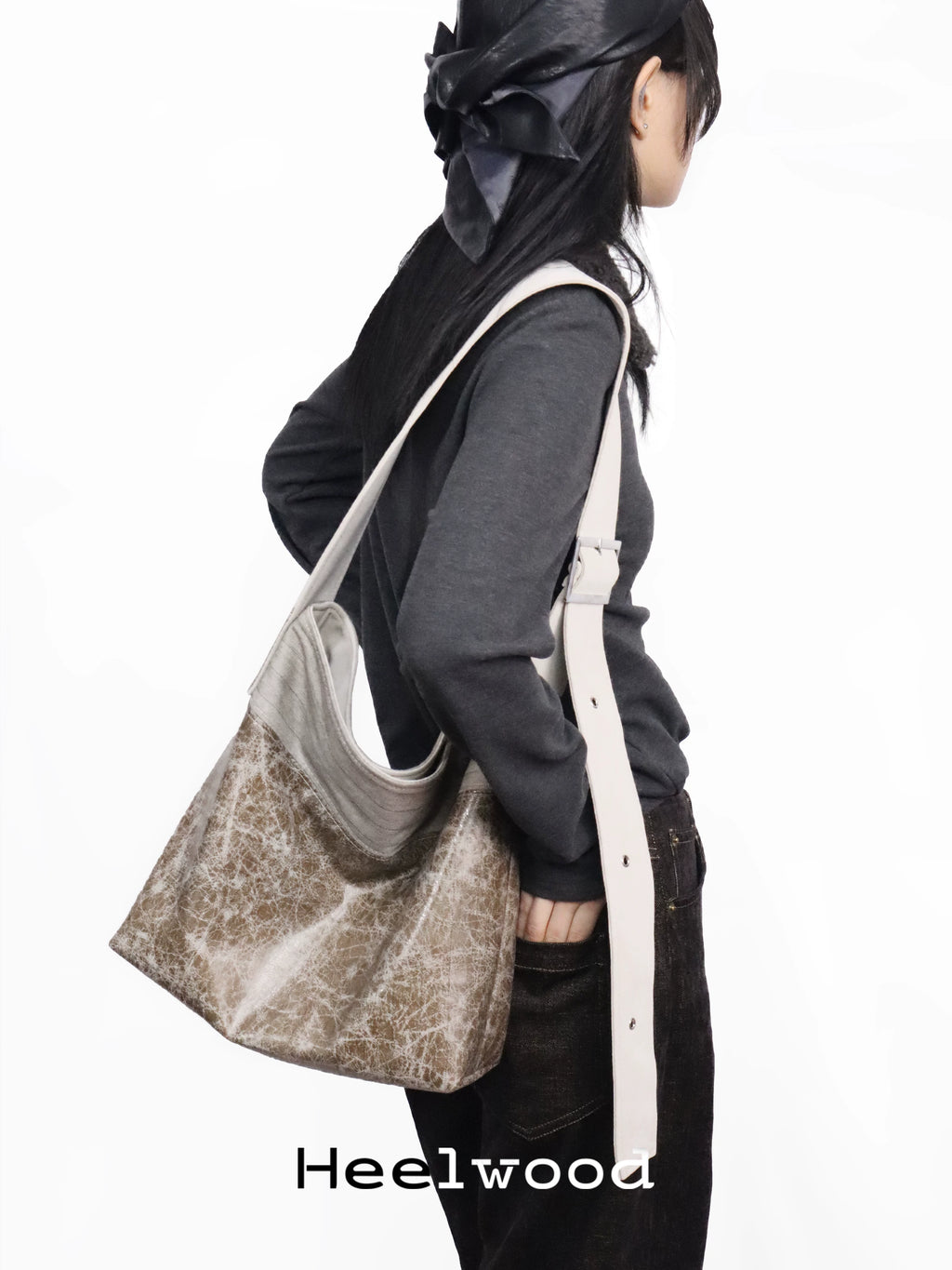 Heelwood Wilderness New Chinese Adjustable Shoulder Bag