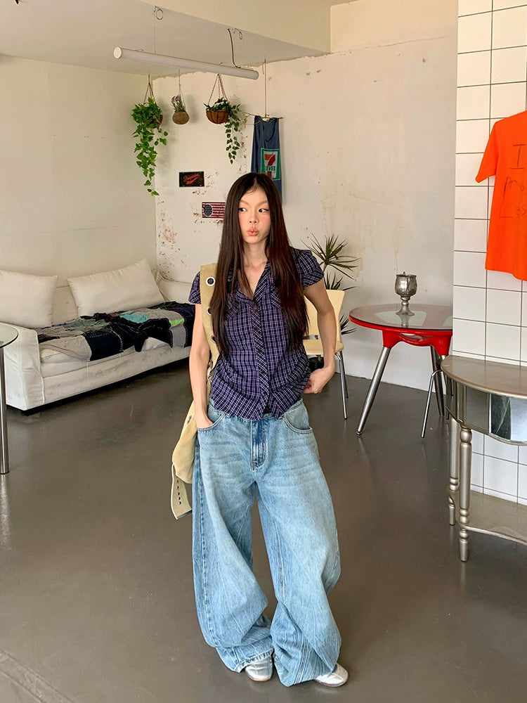 EAHO Vintage Crease Hot Diamond Washed Scimitar Jeans