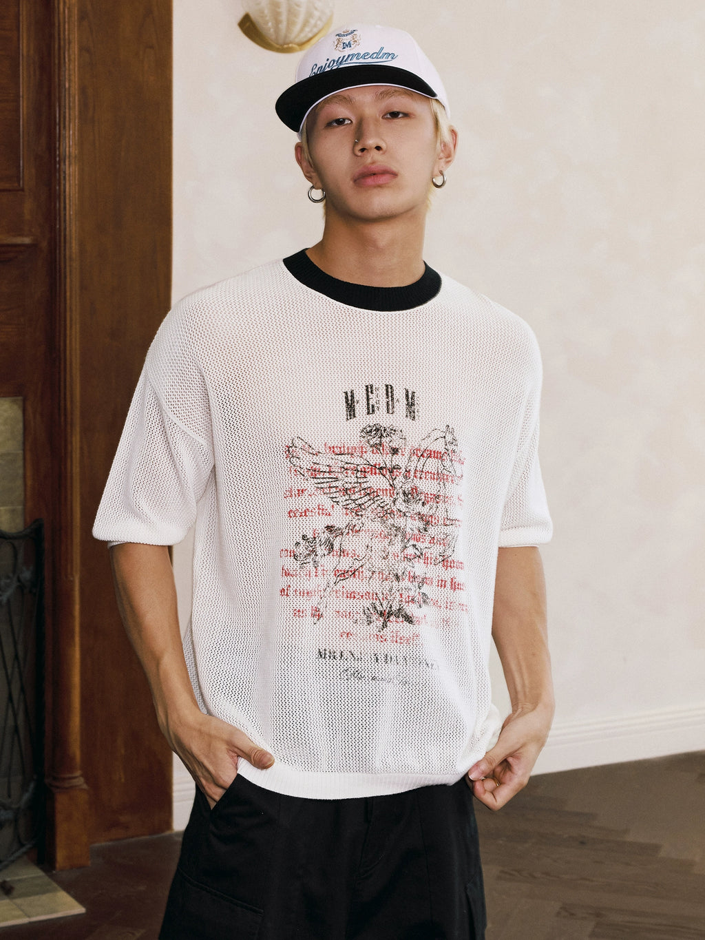 MEDM Letter Pattern Casual Old Knitted Round Neck Tee