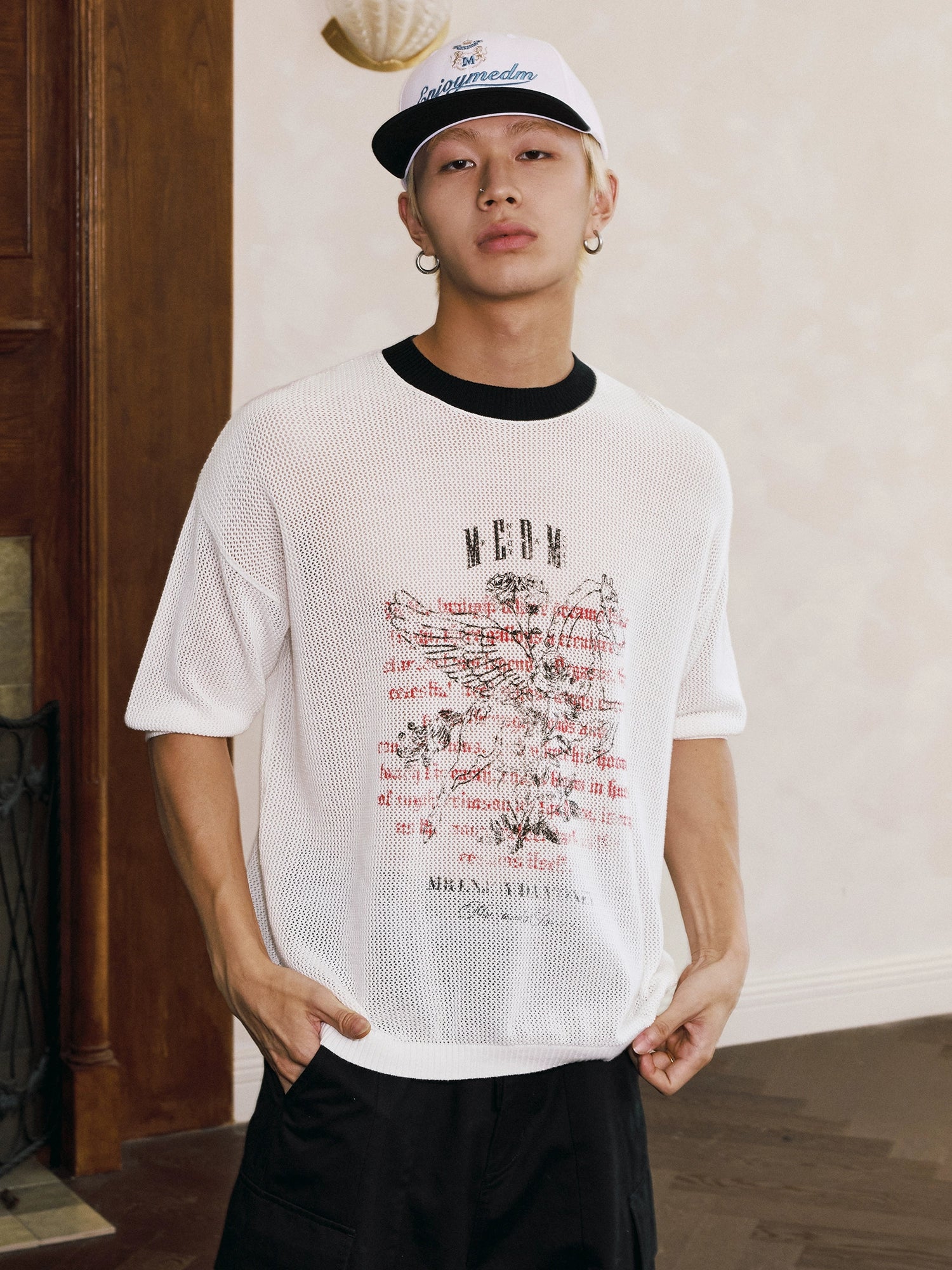 MEDM Letter Pattern Casual Old Knitted Round Neck Tee