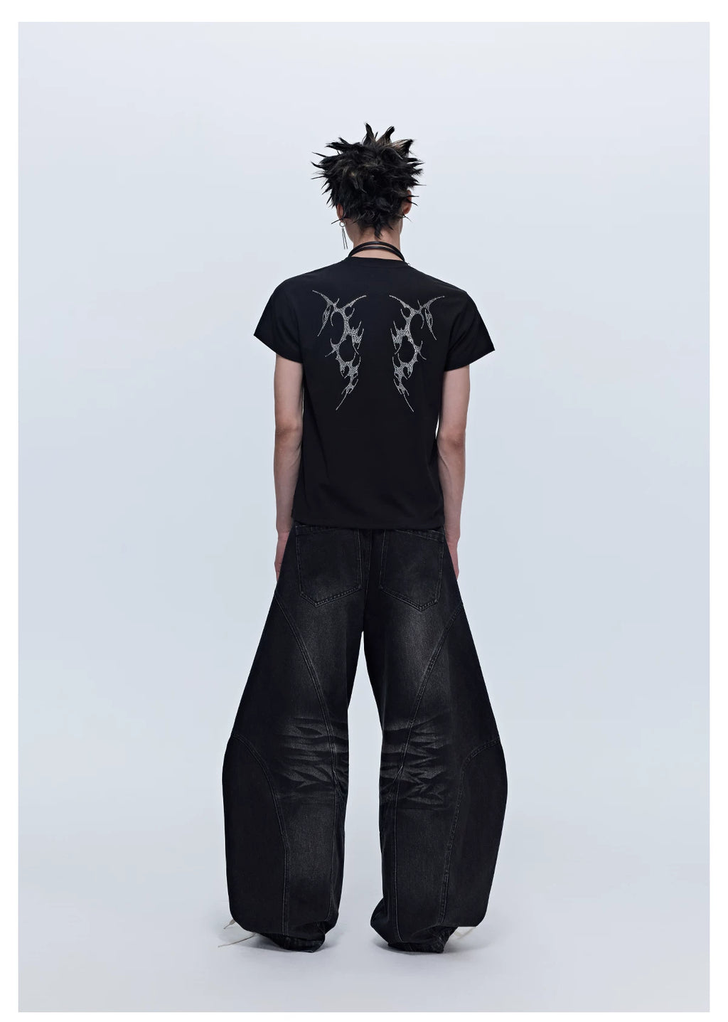 SGW Hot Diamond Slim Neck Tee