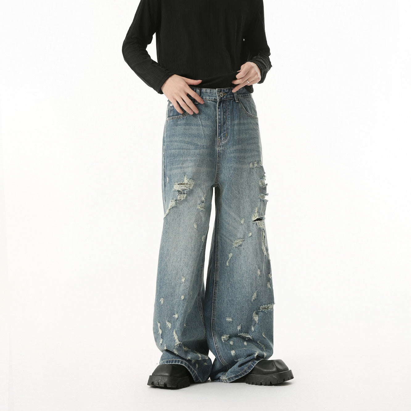 MTLCLOTHES Irregularly Worn Old Ripped Jeans