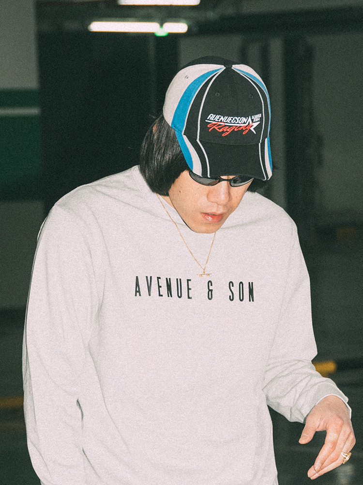 AVENUESON Embroidered Logo Racing Theme Baseball Cap