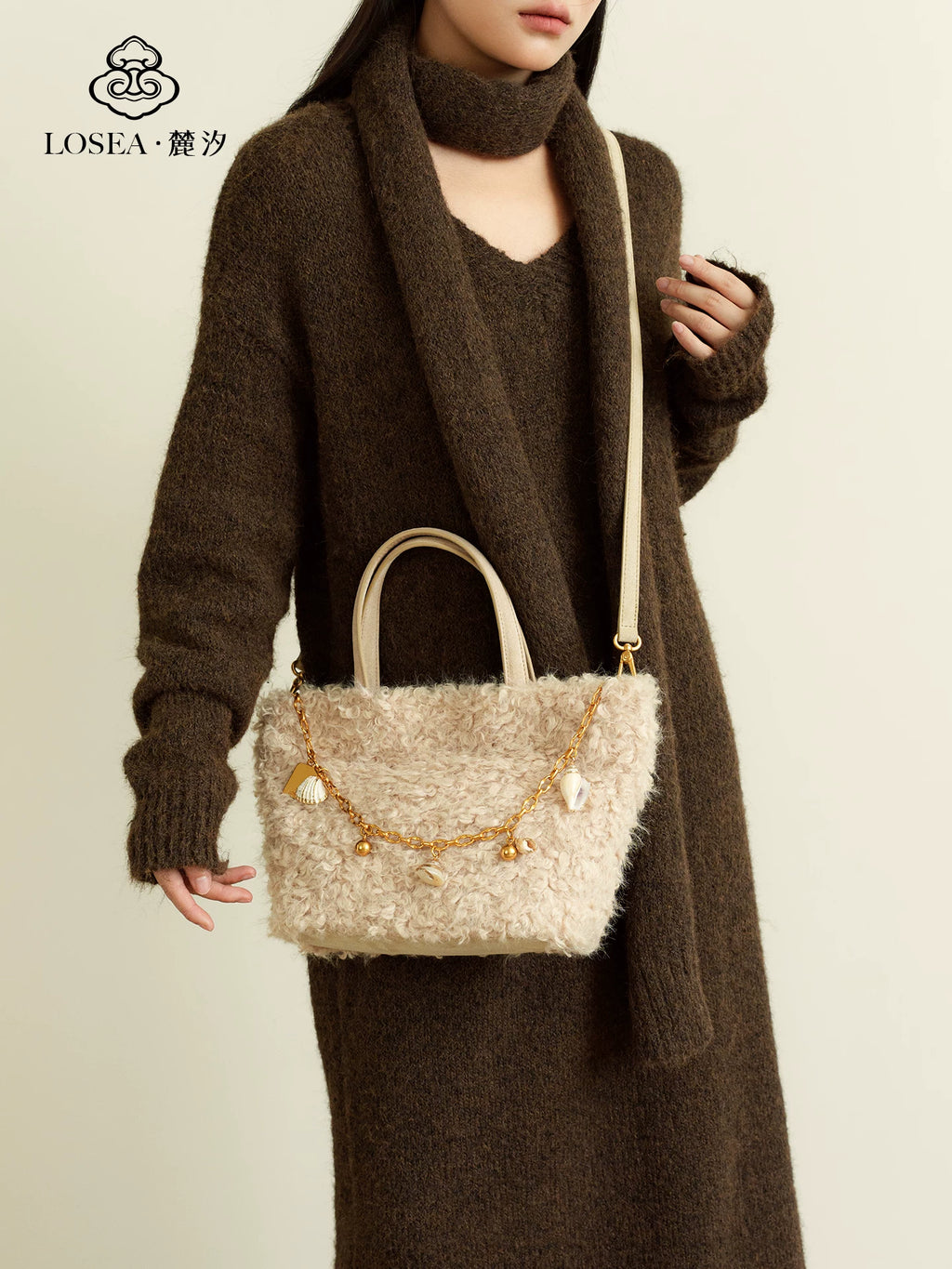 LOSEA Shell Chain Casual Plush Bag