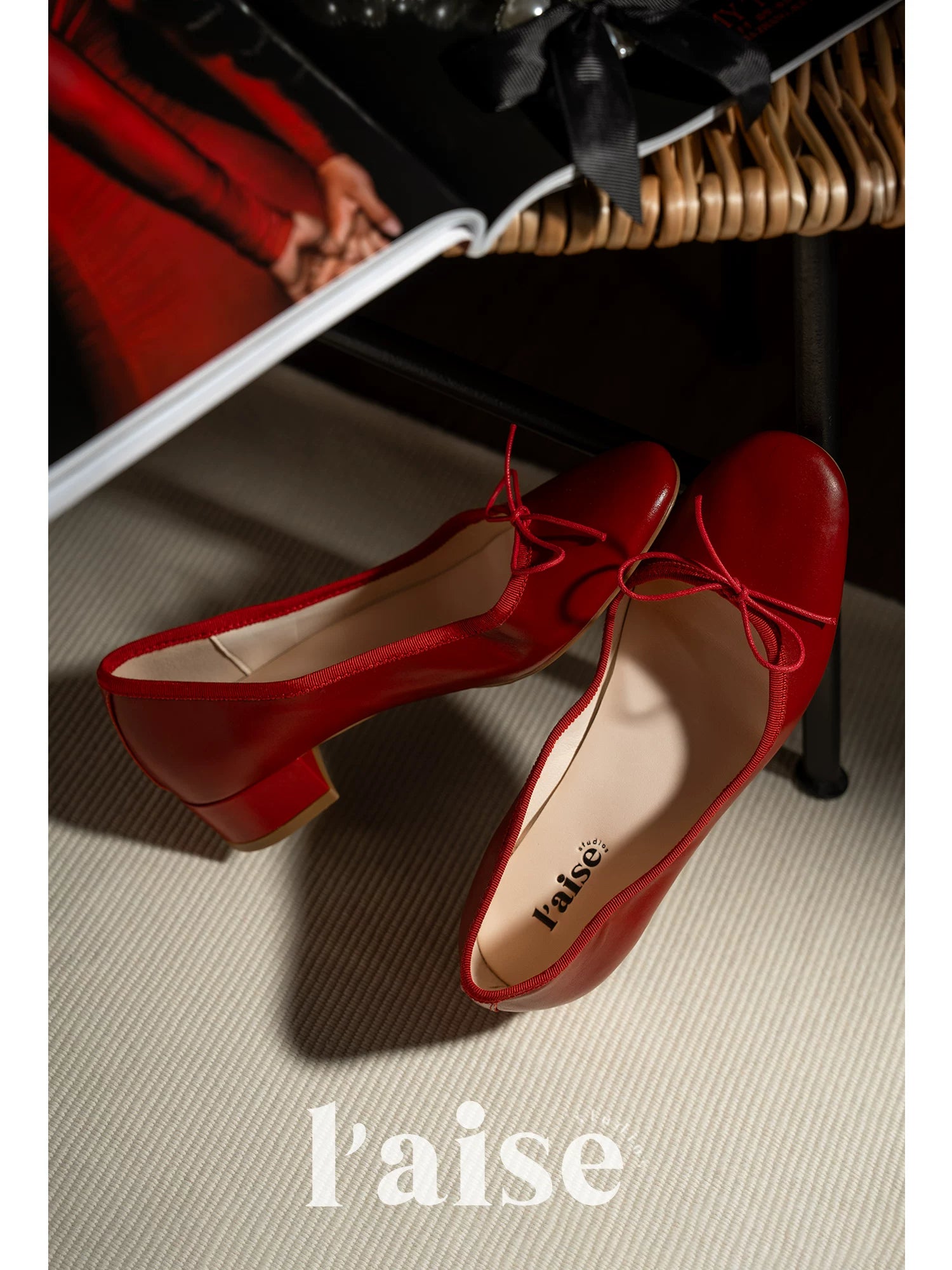 L'aise Bow Mid-heel Shoes