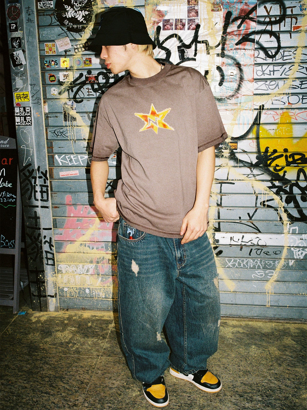 MindError Flame Star Print Gradual Change Tee
