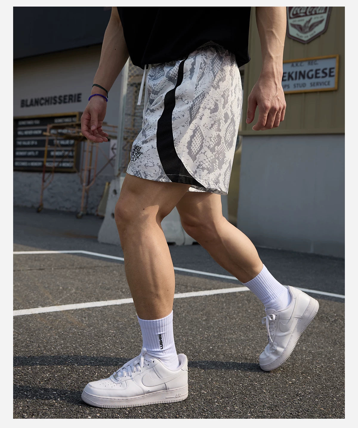 LUSHISI Snake Print Sweat-wicking Breathable Shorts