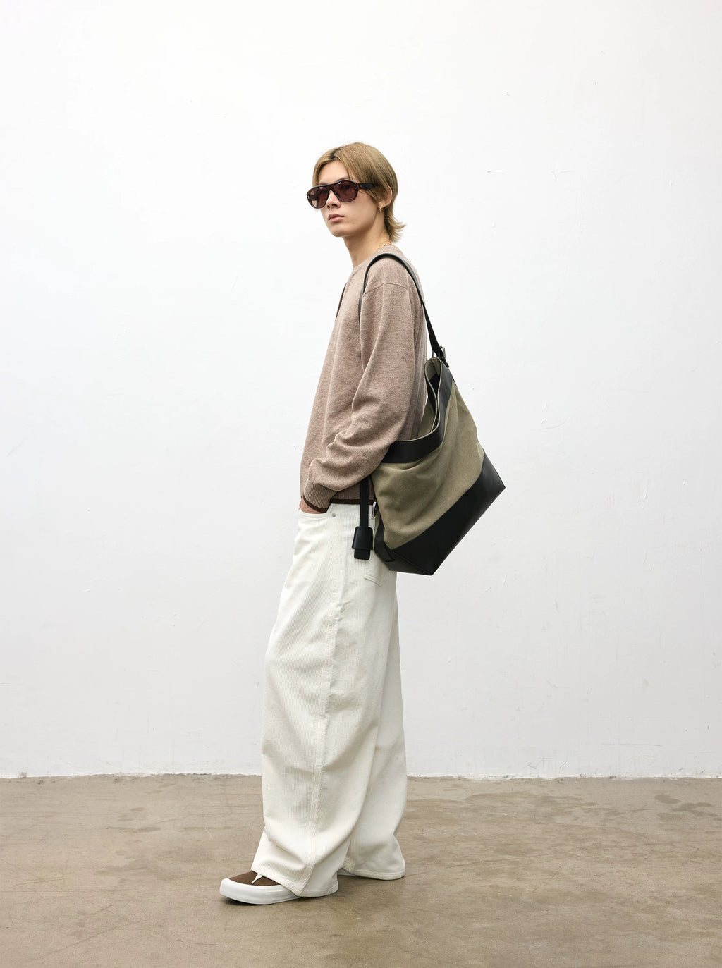 TERRAINCOGNITA Leather Stitching Large Capacity Canvas Tote Bag