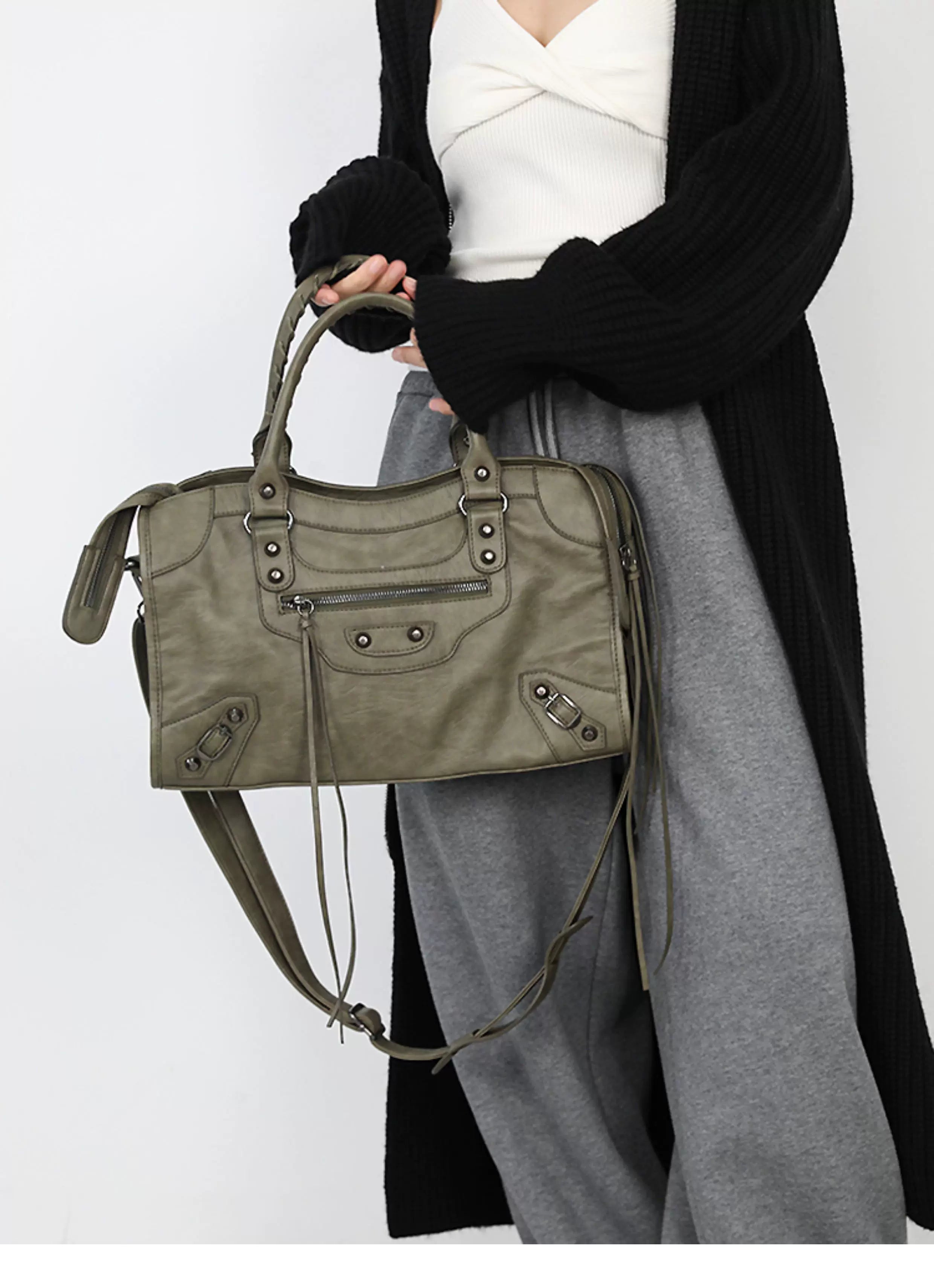 JANDRESS Paris Rivet Large Capacity Messenger Bag