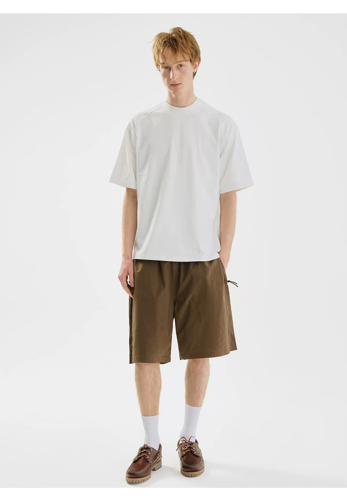LIVINGTOWN Small Neckline Simple Casual Loose Tee