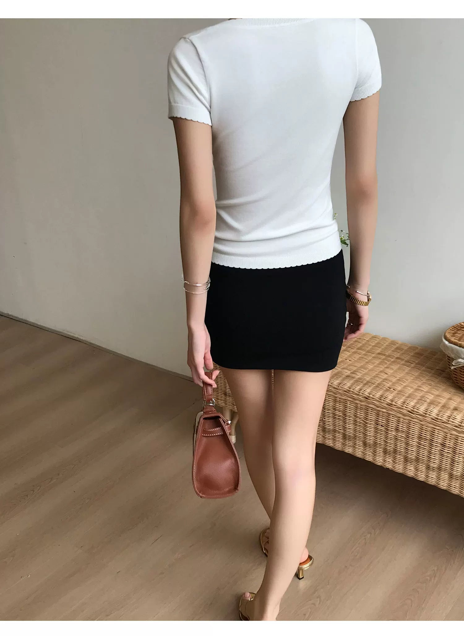 Audwyn Short Slim and Slim Round Neck Tee